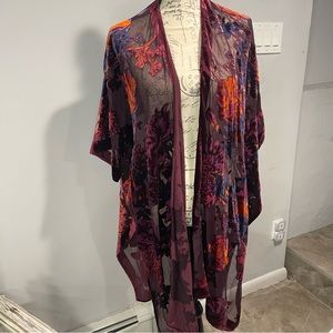 Torrid Burgundy Floral Velvet Burnout Kimono - torrid size 2 (18/20)